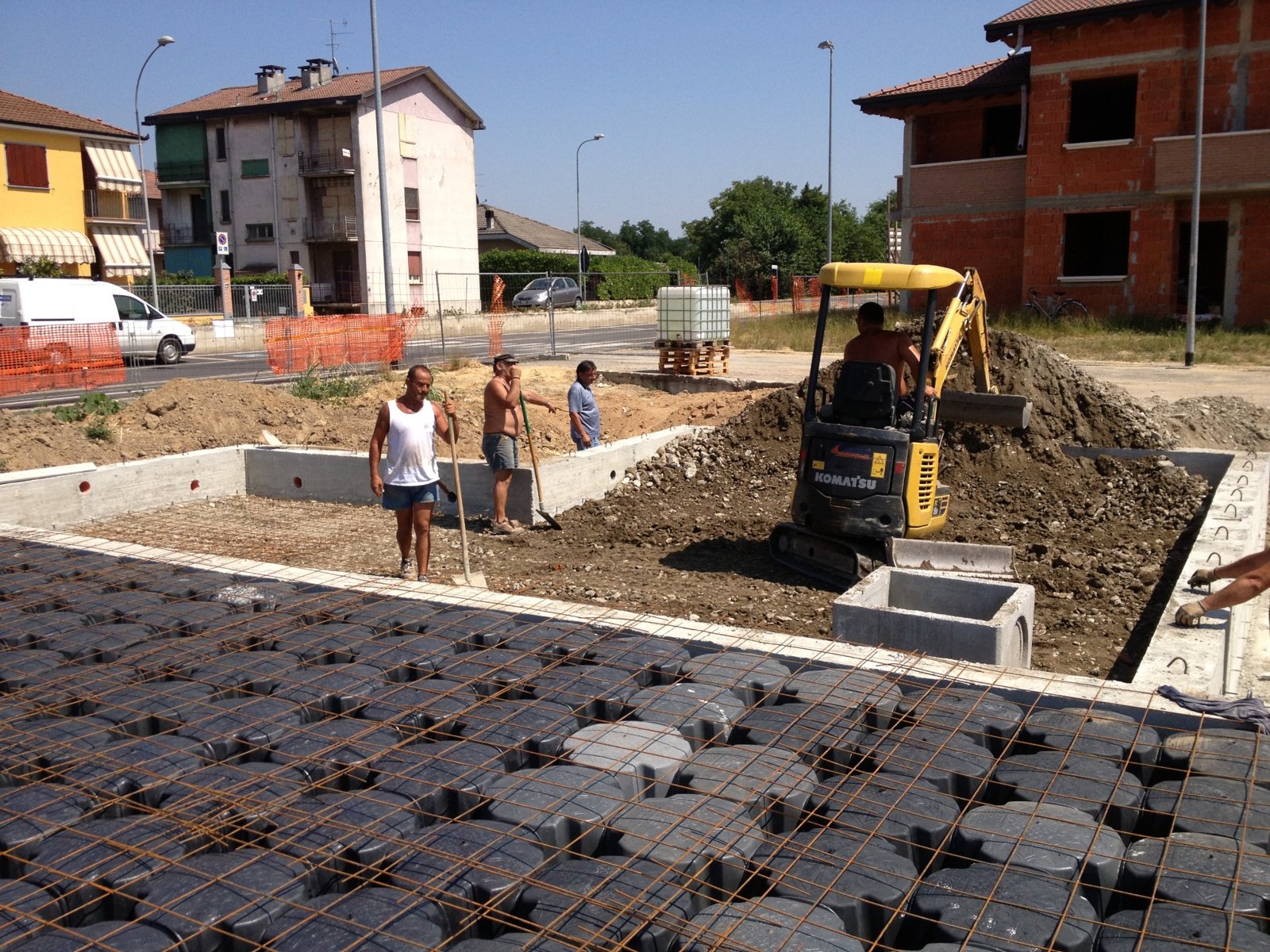 Cantiere Losi Costruzioni - opere strutturali e scavi